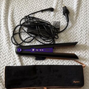 Dyson Coralle hair straightener
